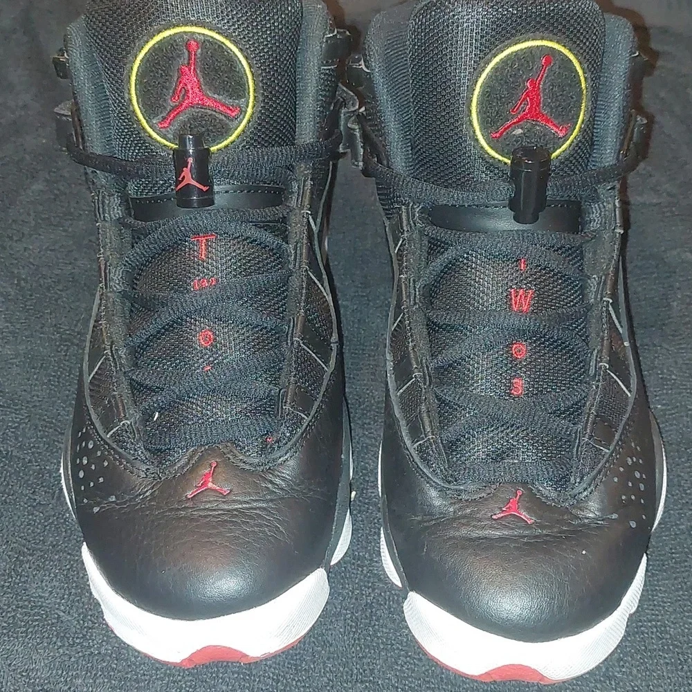 Jordan 6 Rings Boys shoes - Picture 2 of 4